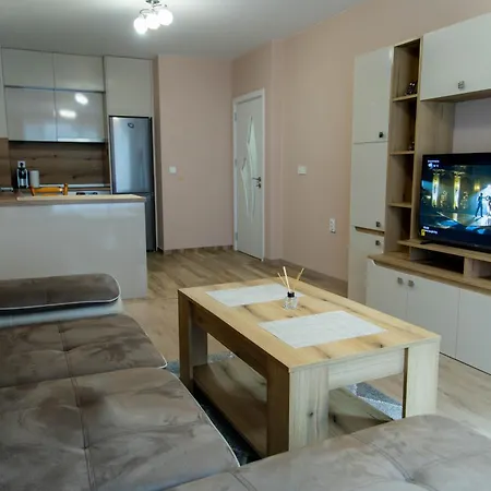 Apartmán 1bd Retreat With Balcony In Vibrant District By Flat Mаnager *