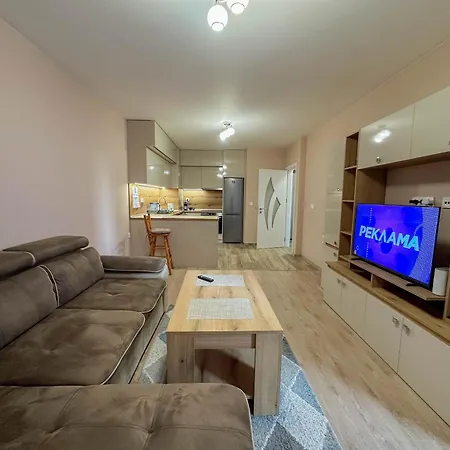 Апартамент 1bd Retreat With Balcony In Vibrant District By Flat Mаnager *